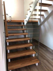 Referenzen Treppen und T&uuml;ren - Tischlerei Glaser